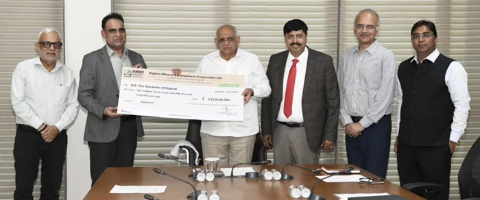 GMDC presents dividend cheque to Govt of Gujarat
